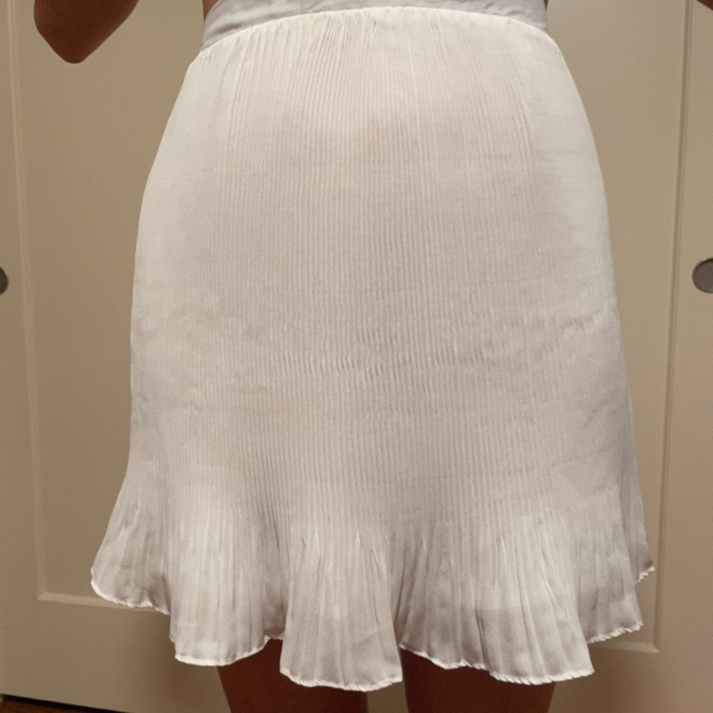 NEW lulu's white mini skirt